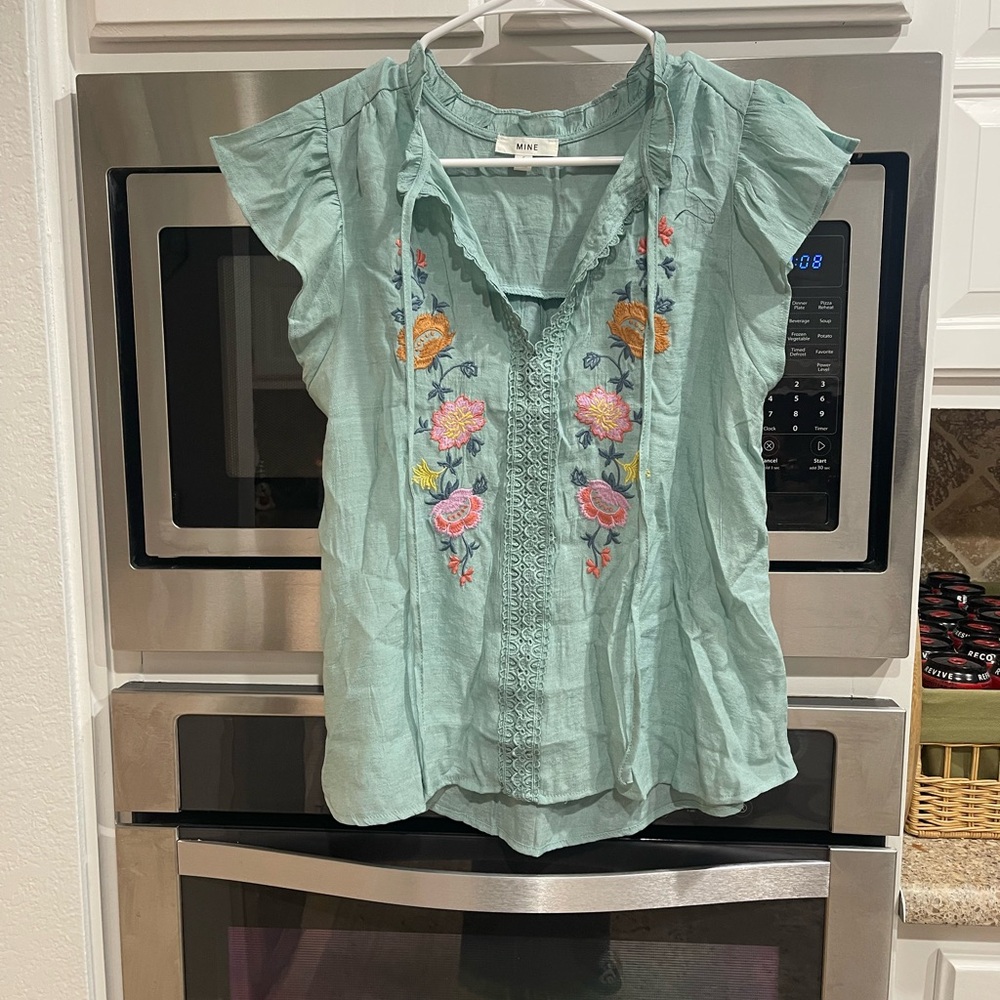 Mine Mint Green Floral Embroidered Blouse